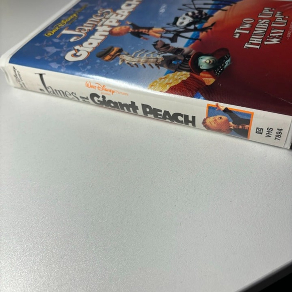 James and the Giant Peach (VHS, 1996) A Walt Disney Animated Masterpiece Film - Picture 4 of 8